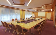 ห้องประชุม 2 Hotel zur Pfalz