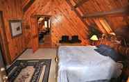 Bedroom 7 Mingo Lodge