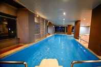 Swimming Pool G G Holiday Homes Innovating Hospitality