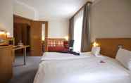 Bilik Tidur 3 Neumaiers Hirsch Gasthof & Landhotel