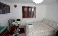 ห้องนอน 4 Lovely Studio Apartments - Thamesmead