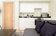 Bilik Tidur 4 The Mayfair Parade - Trendy 1bdr Pied-a-terre in Central London