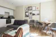 Ruang Umum The Mayfair Parade - Trendy 1bdr Pied-a-terre in Central London