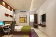 Kamar Tidur Royal Park Hotel