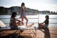 Swimming Pool Floating Village Brombachsee