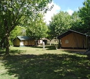 Luar Bangunan 6 Camping Aubeterre-Sur-Dronne