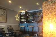 Bar, Cafe and Lounge Hotel Spa Baie des Anges