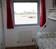 Kamar Tidur 6 2 Beds Riverview HillHouse Apartment