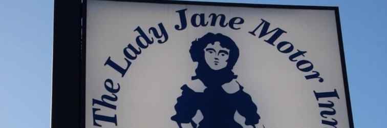 Bangunan The Lady Jane Motel
