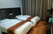 Kamar Tidur 4 Lele Business Hotel