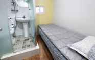 Kamar Tidur 7 Single House