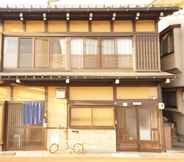 Exterior 3 Rainbow Takayama Private House