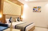 Bilik Tidur 4 Hotel Trans International Delhi