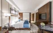 Kamar Tidur 6 Country Garden Phoenix Hotel Nanchong