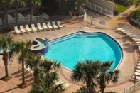 Swimming Pool 473 Mainsail 2 Bedroom Condo by RedAwning