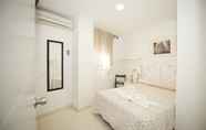 Kamar Tidur 5 Hostal Avenida