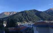 Nearby View and Attractions 5 Ramada Queenstown Central