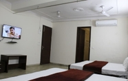 Bilik Tidur 4 Hotel South Delhi Inn