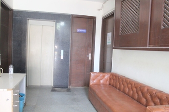 Lobi 4 Hotel South Delhi Inn