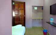 Kamar Tidur 4 Purple Dream Homestay