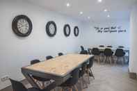 Functional Hall Mi Casa Inn - Residencia Moncloa - Hostel