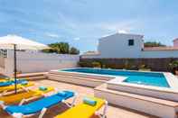 Swimming Pool Villa Miguels