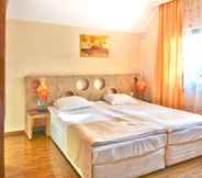 Bedroom 2 Topola Skies Resort & Aquapark - All inclusive