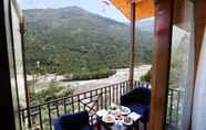 Bedroom 5 Regenta Inn Blossoms By Riverside Manali