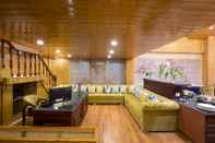 Lobby Regenta Inn Blossoms By Riverside Manali