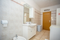 In-room Bathroom Apartment Zoki i Goga / Two Bedroom