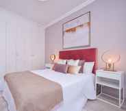 Bedroom 4 LxWay Apartments Tejo Luxury