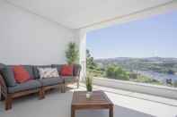 Common Space Liiiving in Porto - Luxury River View Apartment I