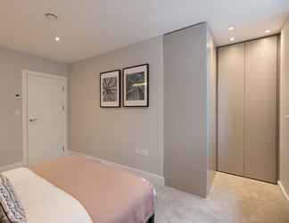 Bedroom 2 Elephant and Castle by Allô Housing