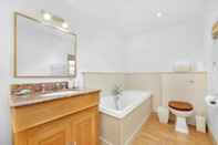 In-room Bathroom St Alphege FMP