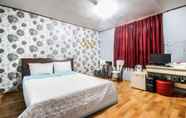 Kamar Tidur 3 Royal Motel