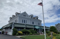 Exterior Cashelmara Inn