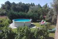 Swimming Pool Quinta Eido Oliveira