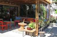 Common Space Rodos Backpackers