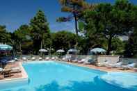 Swimming Pool Hotel Imperiale
