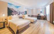 Bedroom 6 Atour Hotel Linhai Taizhou