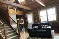 Lobi Equestrian House- Log Cabin