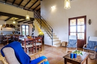 Common Space Cosy Finca Sa Vinya