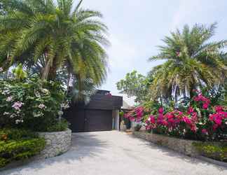 Exterior 2 Spacious 5-Bedroom Surin Beach Villa