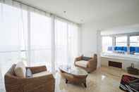 Common Space Spacious 5-Bedroom Surin Beach Villa