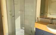 Phòng tắm bên trong 7 Bussell Retreat - Busselton