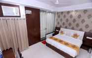 Bedroom 6 Hotel Shivaay