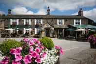 Exterior Busfeild Arms