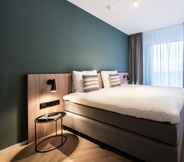 Bedroom 3 YAYS Amsterdam Docklands