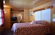 Kamar Tidur 3 Robbins Motel