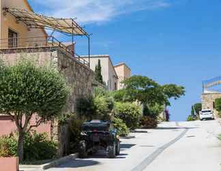 Exterior 2 Odalys Residence Les Hameaux de Capra Scorsa